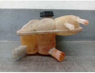 Recambio de deposito expansion para volvo v50 (545) 2.0 d referencia OEM IAM 3M5H8K218 30776150 D2L4A