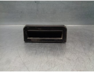 Recambio de maneta exterior porton para skoda rapid 1.4 16v tsi referencia OEM IAM 8V0827566 2 PINES 