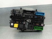 Recambio de caja reles / fusibles para opel astra h berlina 1.6 16v referencia OEM IAM 13181278 5DK00866931 HELLA