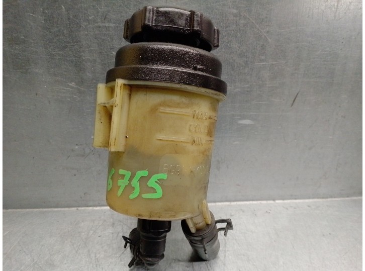 Replacement power steering fluid reservoir for Ford Mondeo Saloon (CA2) 1.8 TDCi CAT OEM IAM reference 3G913R700CB 
