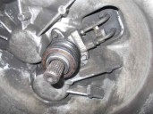 Recambio de caja cambios para kia carens (un) 2.0 crdi referencia OEM IAM S620JC 008613 