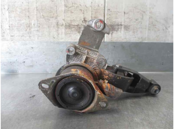 Recambio de soporte motor derecho para peugeot 605 2.1 turbodiesel referencia OEM IAM 312203  