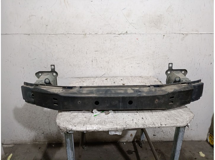 Recambio de refuerzo paragolpes delantero para volvo v50 (545) 2.0 d referencia OEM IAM 31353949 31353949 