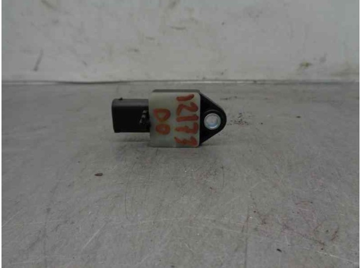 Recambio de sensor impacto para mercedes-benz clase b (w245) 180 cdi (245.207) referencia OEM IAM A1698202226  