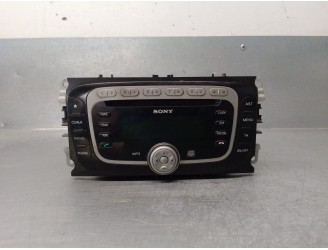 Replacement audio system / CD radio for Ford Focus saloon (CB4) 1.8 TDCi turbodiesel CAT OEM IAM reference 7M5T18C939EB 