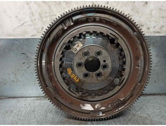 Recambio de volante motor para skoda rapid 1.4 16v tsi referencia OEM IAM 03F105266C  