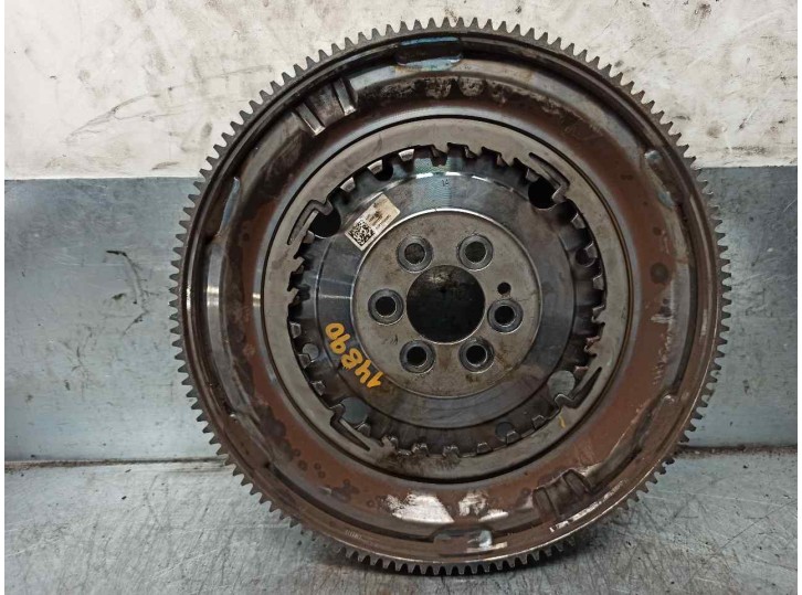 Replacement flywheel for Skoda Rapid 1.4 16V TSI OEM IAM reference 03F105266C 