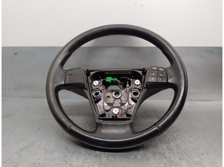 Recambio de volante para volvo s40 berlina 2.0 diesel cat referencia OEM IAM 8682878 