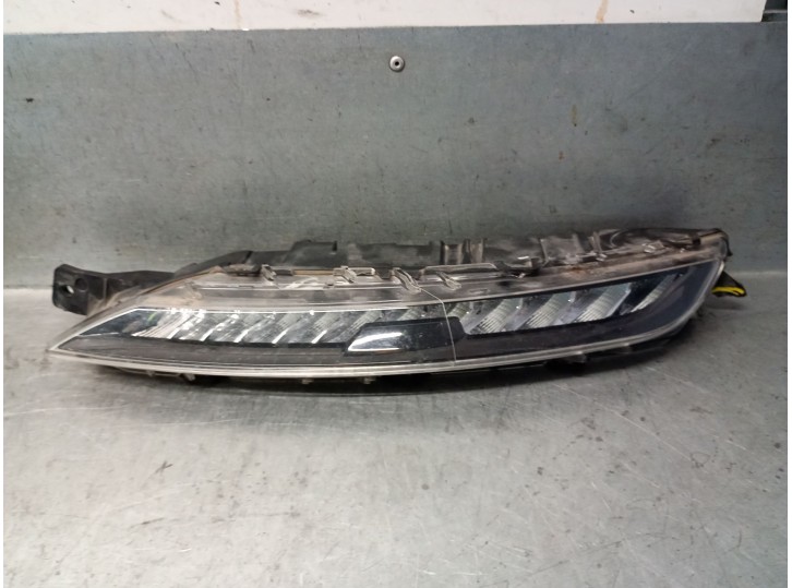 Recambio de piloto delantero izquierdo para citroën c4 picasso ii 1.2 thp 130 referencia OEM IAM 9822653280 9822653280 