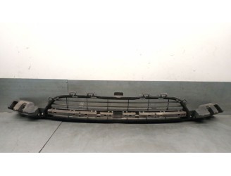 Recambio de rejilla delantera para bmw 1 (f20) 116 d referencia OEM IAM 51117371737 51117371737 