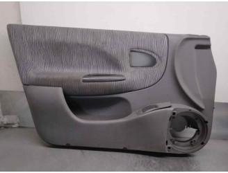 Recambio de guarnecido puerta delantera izquierda para renault megane i fase 2 berlina (ba0) 1.4 16v referencia OEM IAM 77004257