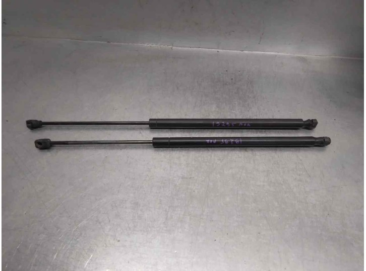 Recambio de amortiguadores maletero / porton para hyundai matrix (fc) 1.6 cat referencia OEM IAM 8177017030  