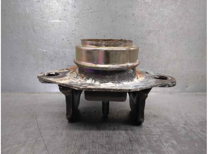 Replacement right engine mount for Renault Mégane I Phase 2 Saloon (BA0) 1.4 16V OEM IAM reference 7700437391B 