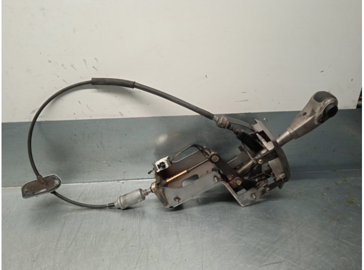 Recambio de palanca cambio para kia carnival ii 2.9 crdi cat referencia OEM IAM 0K53C64350  