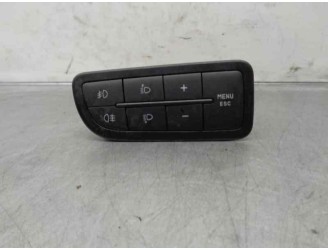 MANDO LUCES SALPICADERO B569 