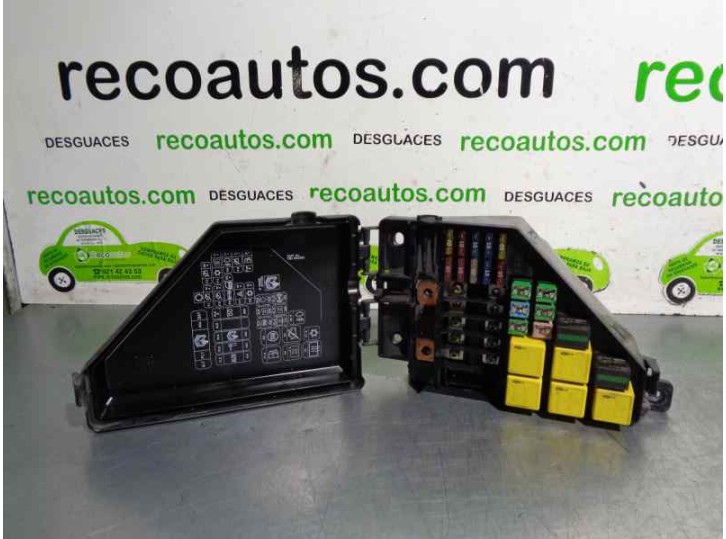 Recambio de caja reles / fusibles para mg streetwise 1.4 16v cat referencia OEM IAM YQE000720 