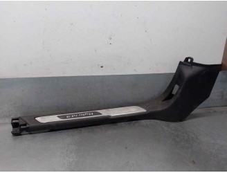Replacement front trims for Citroën DS5 2.0 HDi FAP OEM IAM reference 9673401677 LEFT FRONT SILL TRIM