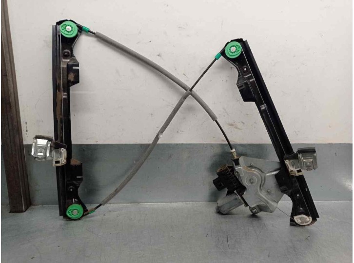 Recambio de elevalunas delantero derecho para jaguar x-type 2.2 d classic referencia OEM IAM 8 PINES 4 PUERTAS