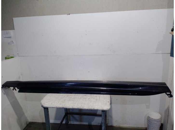 Recambio de faldon lateral para bmw x6 (g06, f96) xdrive 40 d mild-hybrid referencia OEM IAM 51192469972 51192469972 