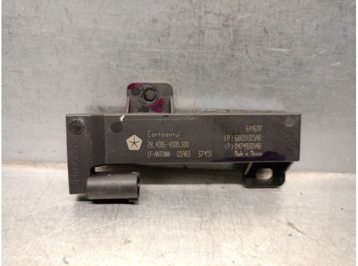 Recambio de antena para jeep compass (mp, m6, mv, m7) 1.4 multiair referencia OEM IAM 68051315AB 2840864000 CONTINENTAL