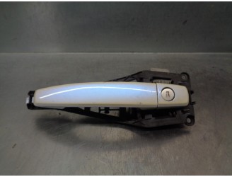 Replacement front left exterior door handle for Opel Corsa D 1.3 16V CDTi CAT (Z 13 DTH / L4I) OEM IAM reference 138685 