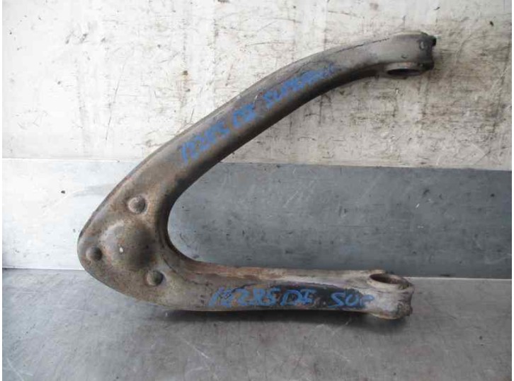 Recambio de brazo suspension superior delantero izquierdo para mercedes-benz clase e (w114/w115) berlina 240 d referencia OEM IA