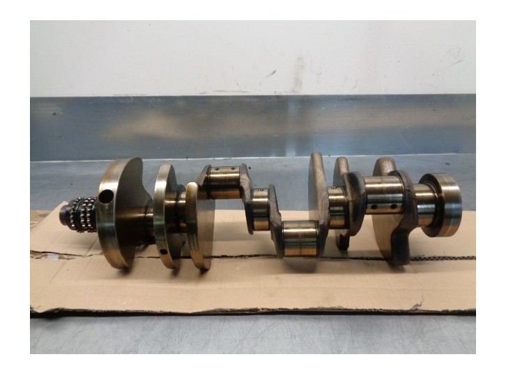 Recambio de cigueñal para mercedes-benz clase cls (w219) 5.5 v8 cat referencia OEM IAM R27301 