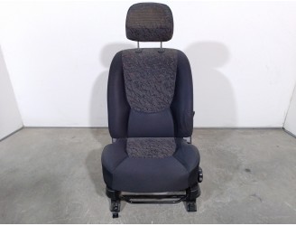 Recambio de asiento delantero derecho para hyundai matrix (fc) 1.6 cat referencia OEM IAM 4881242 TELA NEGRA Y GRIS 5 PUERTAS