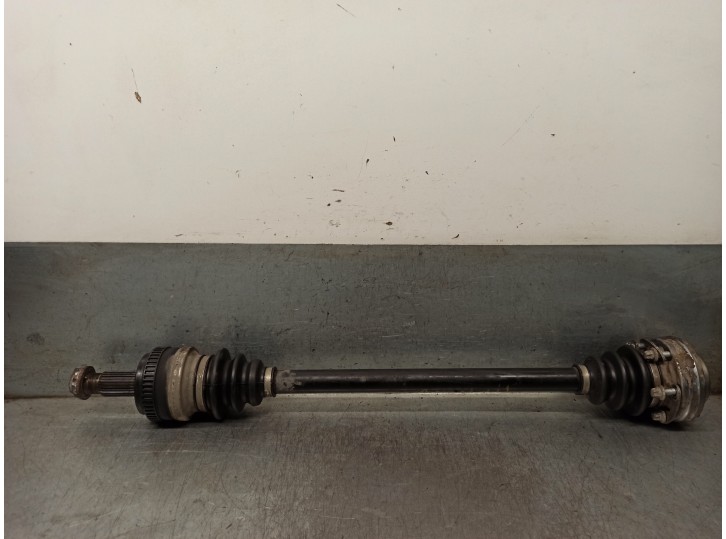 Recambio de transmision trasera derecha para bmw serie 1 berlina (e81/e87) 2.0 cat referencia OEM IAM 7523960AI02 