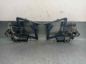 Replacement hood struts for Volvo 740 Series sedan/estate 2.3 OEM IAM reference 