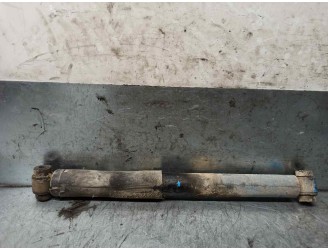 Recambio de amortiguador trasero izquierdo para volvo serie 740 berlina/familiar 2.3 referencia OEM IAM 1329500 
