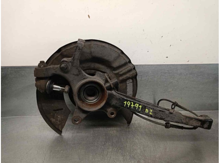 Recambio de mangueta delantera izquierda para mercedes-benz clase e (w210) familiar 2.8 v6 18v cat referencia OEM IAM A210330092