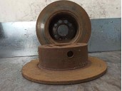 Recambio de disco freno trasero para volvo serie 740 berlina/familiar 2.3 referencia OEM IAM 