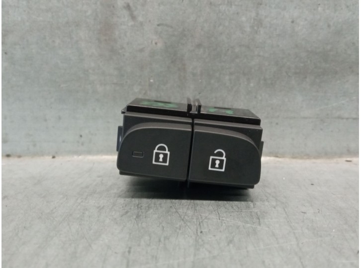 Recambio de interruptor para volvo xc40 (536) recharge referencia OEM IAM 31456156 31456156 