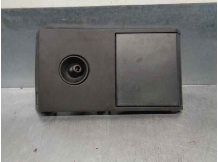 Recambio de luz interior para alfa romeo 75 1.6 referencia OEM IAM 60526245  