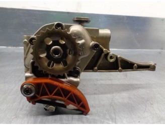 Recambio de bomba aceite para mercedes-benz clase cls (w219) 5.5 v8 cat referencia OEM IAM A2731800101 