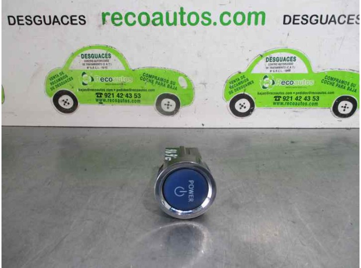 Replacement start/stop button for Toyota Auris 1.8 16V (hybrid) OEM IAM reference 2842ATMMB3 