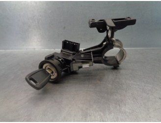 Replacement ignition switch for Fiat Punto (Evo) (199) 1.3 16V JTD CAT OEM IAM reference 518655430 