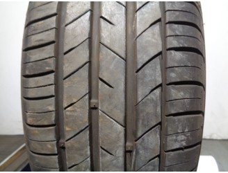 Replacement tyre(s) for Alfa Romeo 156 (116) 1.6 16V CAT OEM IAM reference 20560R1591V KUMHO ECSTA HS52