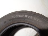 Replacement tyre/s for Alfa Romeo 156 (116) 1.6 16V CAT OEM IAM reference 20560R1591V KUMHO ECSTA HS52