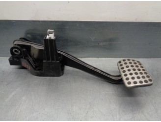 Recambio de pedal freno para mercedes-benz clase cla (w117) 2.1 cdi cat referencia OEM IAM A2462901101 