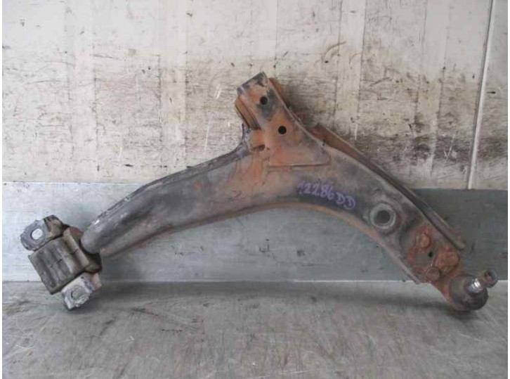 Recambio de brazo suspension inferior delantero derecho para daewoo lanos 1.6 cat referencia OEM IAM 96218398 