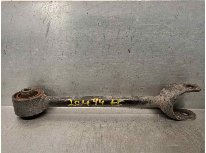 Recambio de brazo suspension superior trasero izquierdo para toyota c-hr referencia OEM IAM 4871047010  