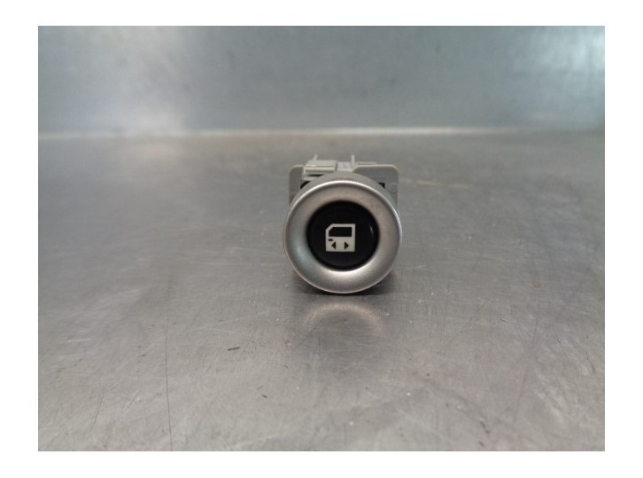 Replacement switch for Peugeot 807 2.0 16V CAT (RFJ / EW10A) OEM IAM reference 1455737077 