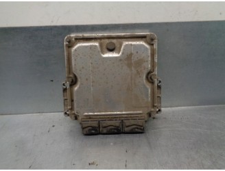 Recambio de centralita motor uce para renault megane ii coupe/cabrio 1.9 dci diesel referencia OEM IAM 8200391966 0281011776 BOS