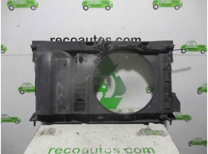 Replacement front radiator grille for Peugeot 307 estate / SW (S1) 2.0 HDi CAT OEM IAM reference PANEL FRONTAL DE FIBR