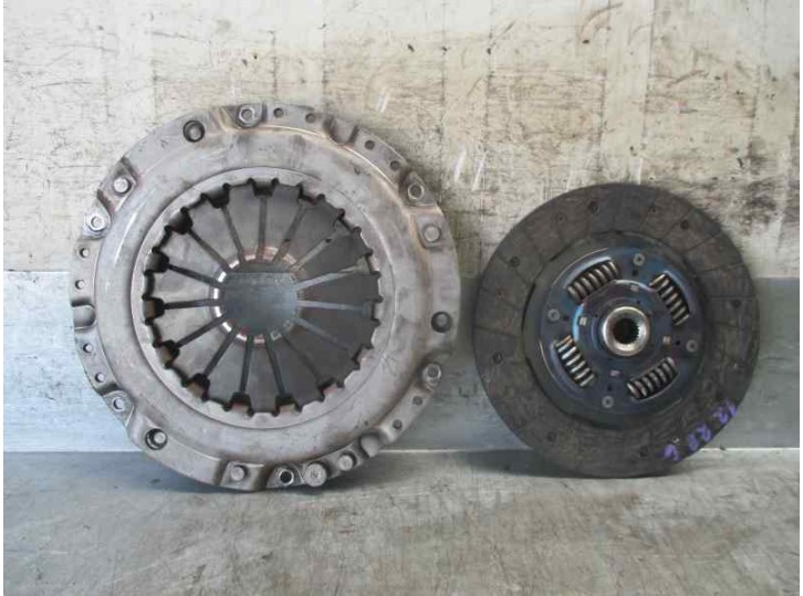 Recambio de kit embrague para daewoo lanos 1.6 cat referencia OEM IAM 96337259 