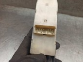 Recambio de maneta elevalunas delantera izquierda_no_usar para daewoo lanos 1.6 cat referencia OEM IAM 620W0530  