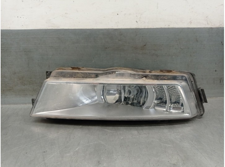 Recambio de faro antiniebla derecho para skoda rapid spaceback (nh1) 1.4 tdi referencia OEM IAM 5JA941700B 5JA941700B 