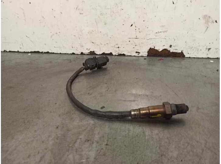 Replacement lambda sensor for Opel Vectra C sedan 1.9 CDTi OEM IAM reference LSU49 0281001026 BOSCH